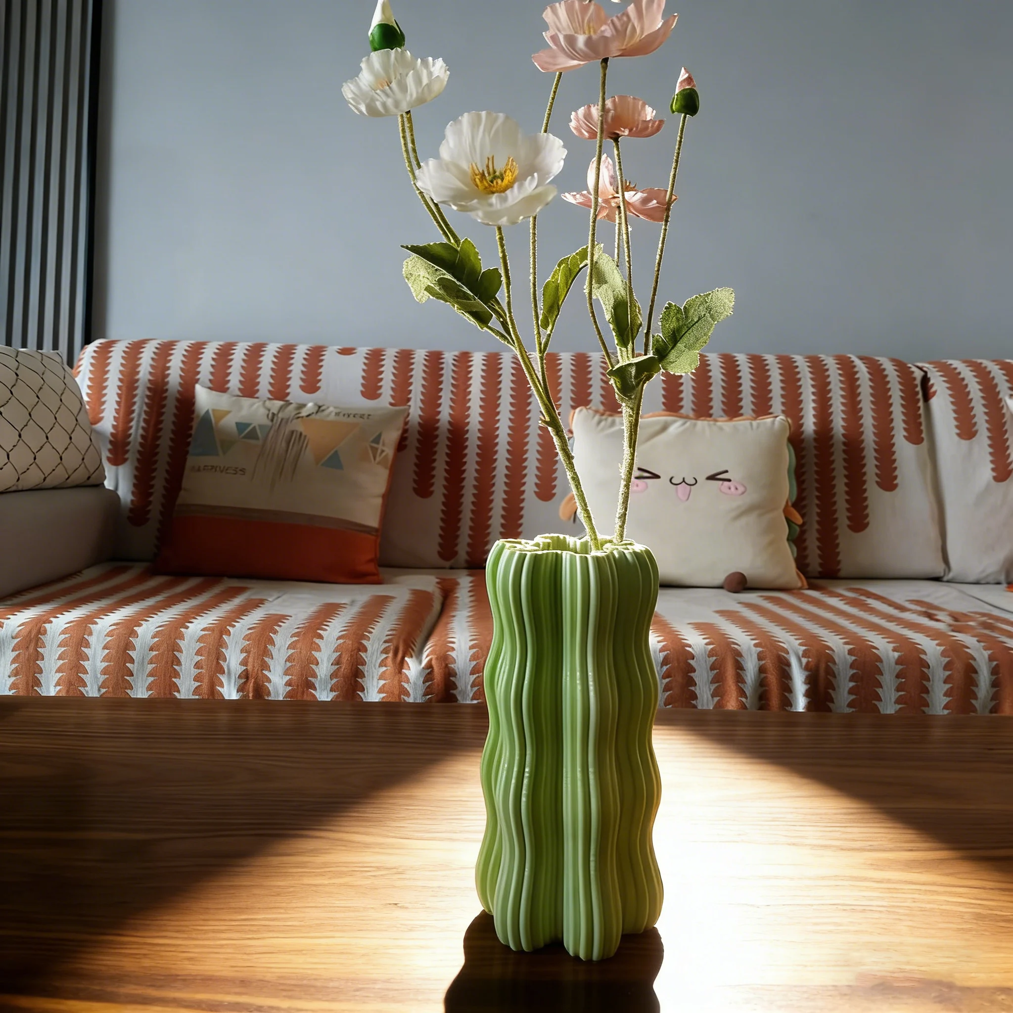 CV2622 Emerald Gradient Wave Ceramic Vase